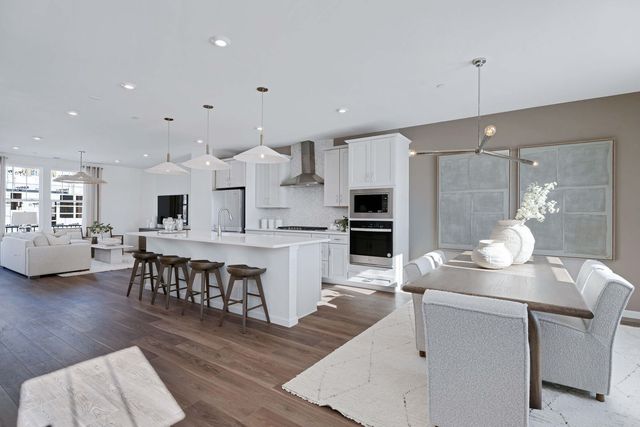 6303 Sandbelt Drive 33004, Woodridge, IL 60517