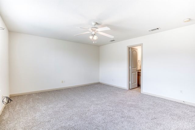 2316 Homewood Lane, Grand Prairie, TX 75050