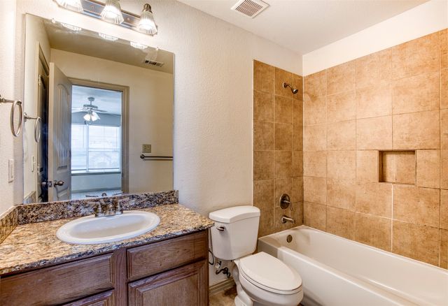 2316 Homewood Lane, Grand Prairie, TX 75050
