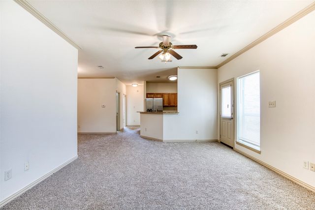 2316 Homewood Lane, Grand Prairie, TX 75050