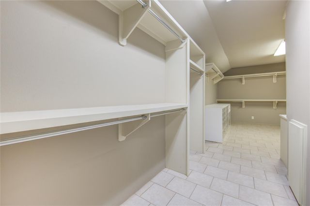 5 River Hollow Lane, Houston, TX 77027