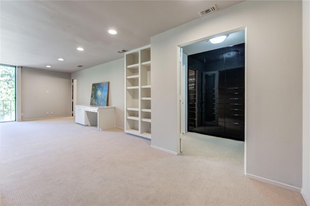 5 River Hollow Lane, Houston, TX 77027