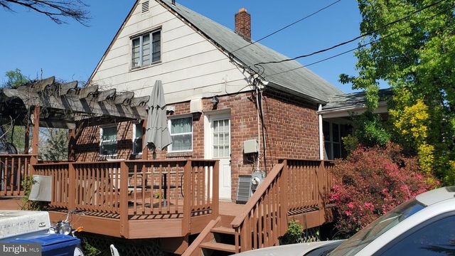 2945 IRVINGTON RD, Falls Church, VA 22042