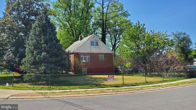2945 IRVINGTON RD, Falls Church, VA 22042