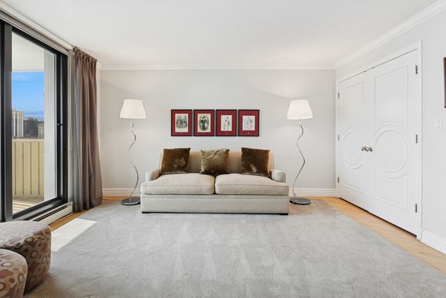 1212 N Lake Shore Drive 16BS, Chicago, IL 60610