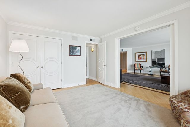 1212 N Lake Shore Drive 16BS, Chicago, IL 60610