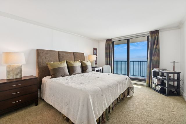 1212 N Lake Shore Drive 16BS, Chicago, IL 60610