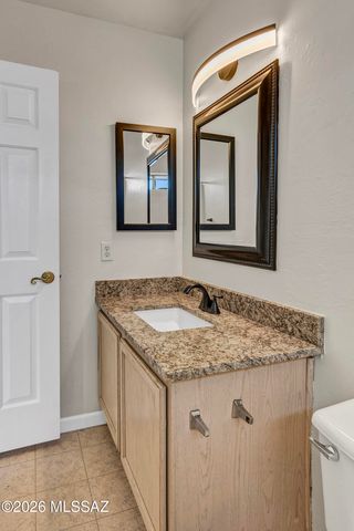 11371 N Flat Granite Drive, Tucson, AZ 85737