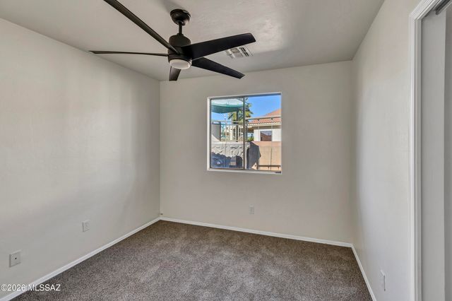 11371 N Flat Granite Drive, Tucson, AZ 85737