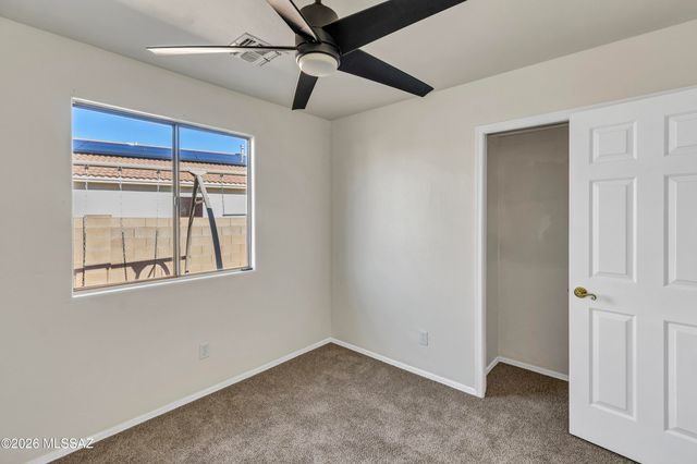 11371 N Flat Granite Drive, Tucson, AZ 85737