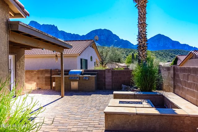 11371 N Flat Granite Drive, Tucson, AZ 85737