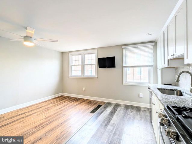 150 W BERKLEY AVE, Clifton Heights, PA 19018