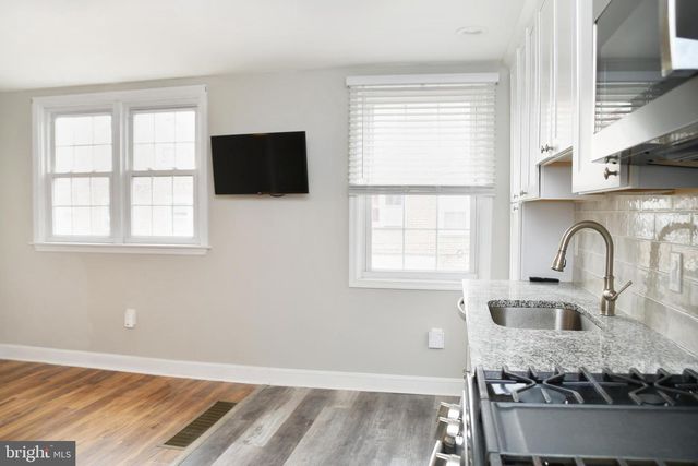 150 W BERKLEY AVE, Clifton Heights, PA 19018