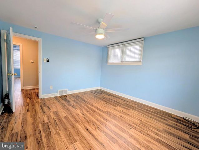 150 W BERKLEY AVE, Clifton Heights, PA 19018