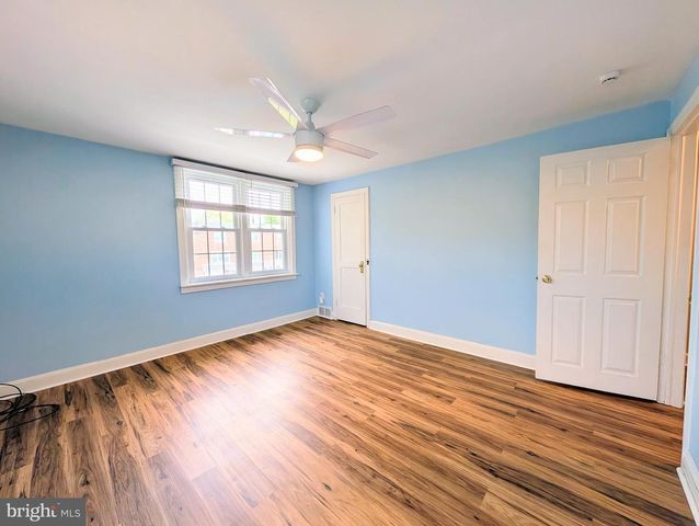 150 W BERKLEY AVE, Clifton Heights, PA 19018