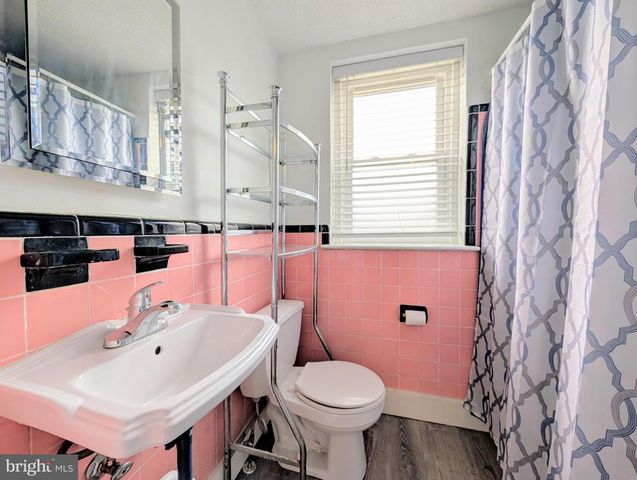 150 W BERKLEY AVE, Clifton Heights, PA 19018
