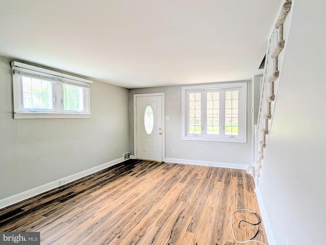 150 W BERKLEY AVE, Clifton Heights, PA 19018