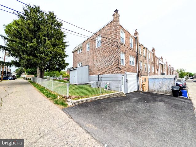 150 W BERKLEY AVE, Clifton Heights, PA 19018