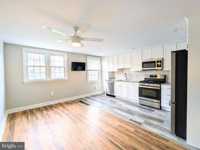 150 W BERKLEY AVE, Clifton Heights, PA 19018
