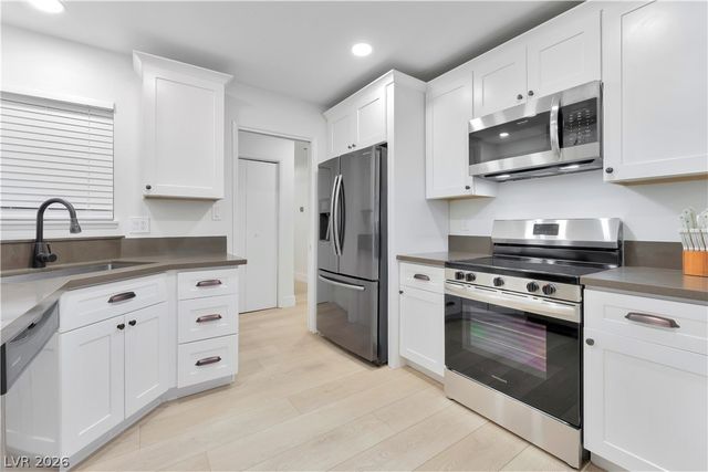 105 Marigold Lane, Las Vegas, NV 89107