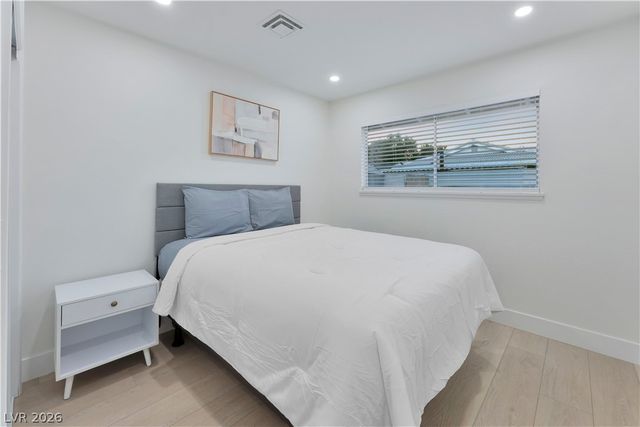 105 Marigold Lane, Las Vegas, NV 89107