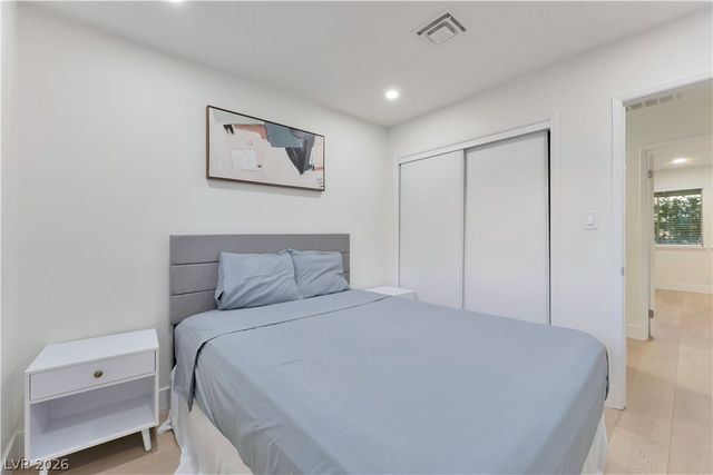 105 Marigold Lane, Las Vegas, NV 89107