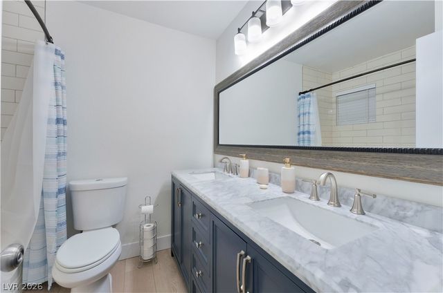 105 Marigold Lane, Las Vegas, NV 89107