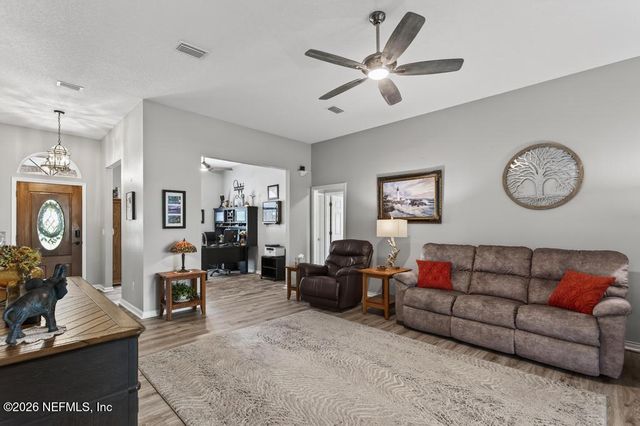 15755 NORTHSIDE Drive E, Jacksonville, FL 32218