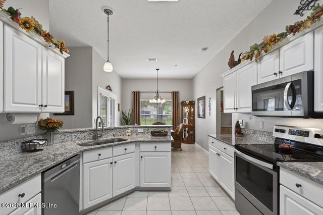 15755 NORTHSIDE Drive E, Jacksonville, FL 32218