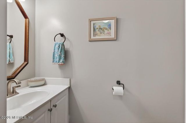 15755 NORTHSIDE Drive E, Jacksonville, FL 32218