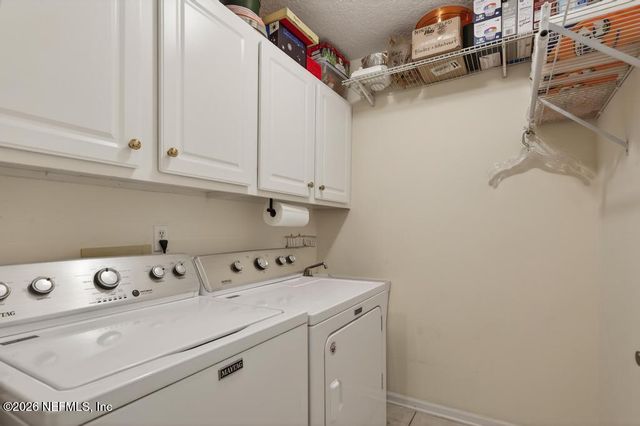 15755 NORTHSIDE Drive E, Jacksonville, FL 32218