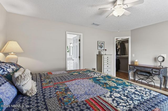 15755 NORTHSIDE Drive E, Jacksonville, FL 32218