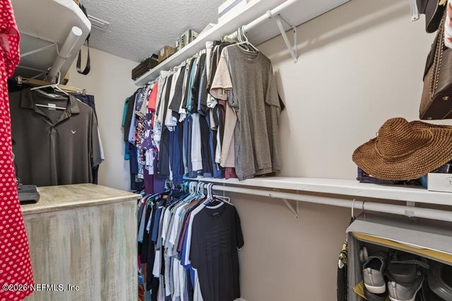 15755 NORTHSIDE Drive E, Jacksonville, FL 32218