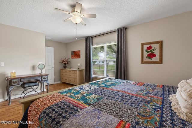 15755 NORTHSIDE Drive E, Jacksonville, FL 32218