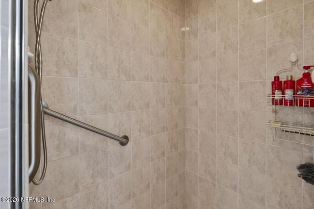15755 NORTHSIDE Drive E, Jacksonville, FL 32218