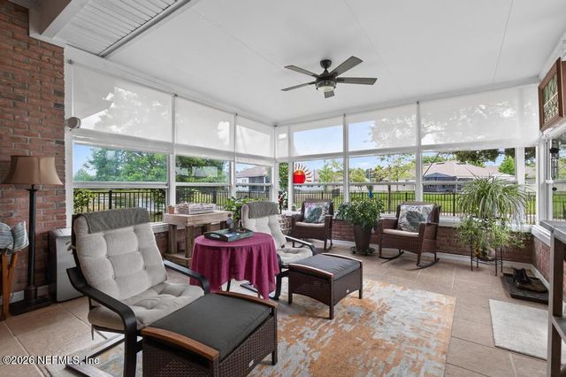 15755 NORTHSIDE Drive E, Jacksonville, FL 32218