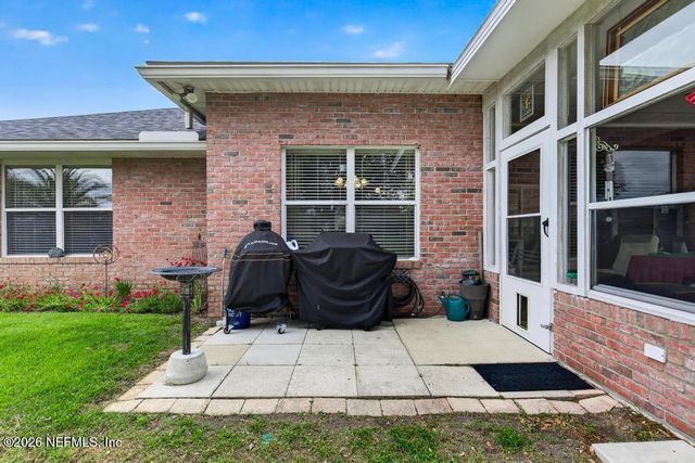 15755 NORTHSIDE Drive E, Jacksonville, FL 32218