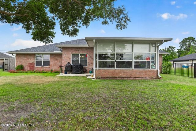 15755 NORTHSIDE Drive E, Jacksonville, FL 32218