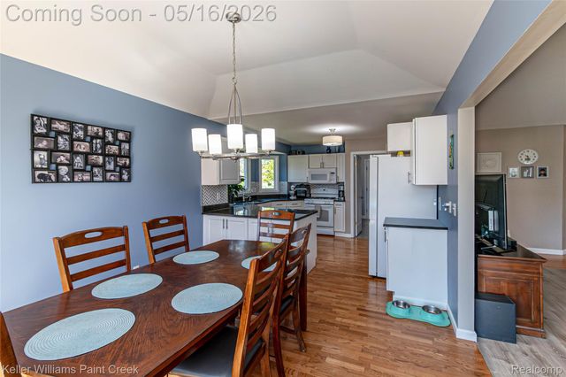 35452 Saint Clair Drive, New Baltimore, MI 48047