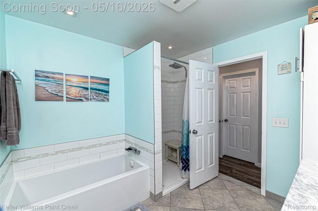 35452 Saint Clair Drive, New Baltimore, MI 48047