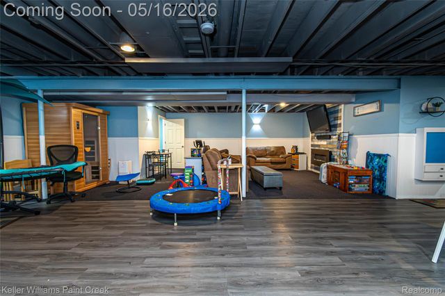 35452 Saint Clair Drive, New Baltimore, MI 48047