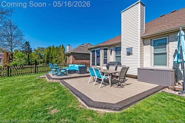 35452 Saint Clair Drive, New Baltimore, MI 48047