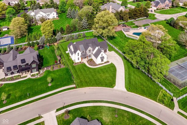 15876 Oak Park, Westfield, IN 46074