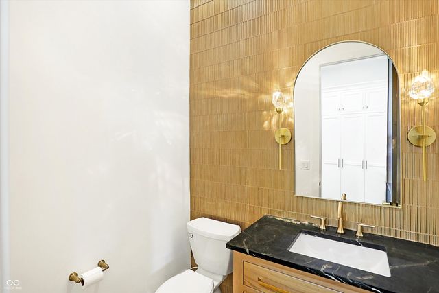 15876 Oak Park, Westfield, IN 46074