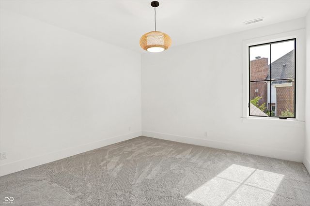 15876 Oak Park, Westfield, IN 46074