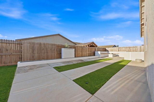 3063 Sebring Avenue, Redding, CA 96002