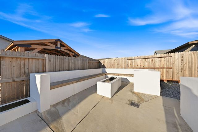 3063 Sebring Avenue, Redding, CA 96002