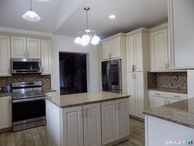 656 Kent Road, New Milford, CT 06755