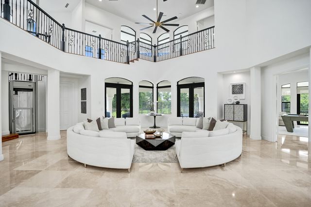 11600 NW 8th Street, Plantation, FL 33325