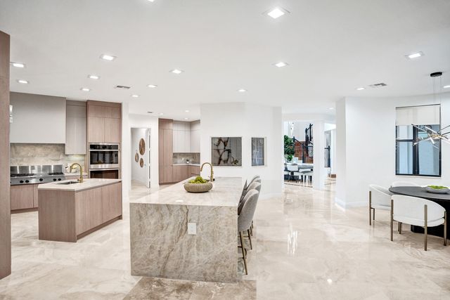 11600 NW 8th Street, Plantation, FL 33325